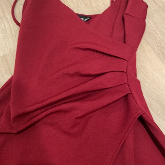 PRETTY LITTLE THING DRESS - Picture 3 of 6